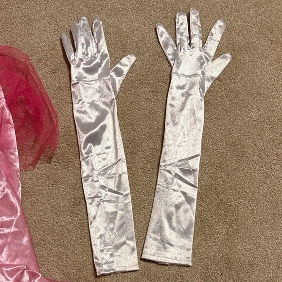 Leg Avenue Pink Princess Costume - Picture 4 of 5